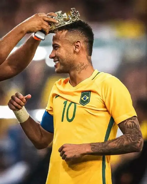 使他在球队 使他在球队