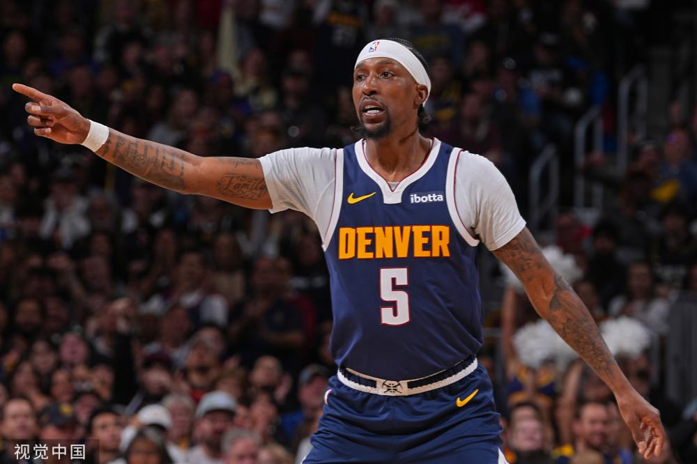 在上半场展 在上半场展